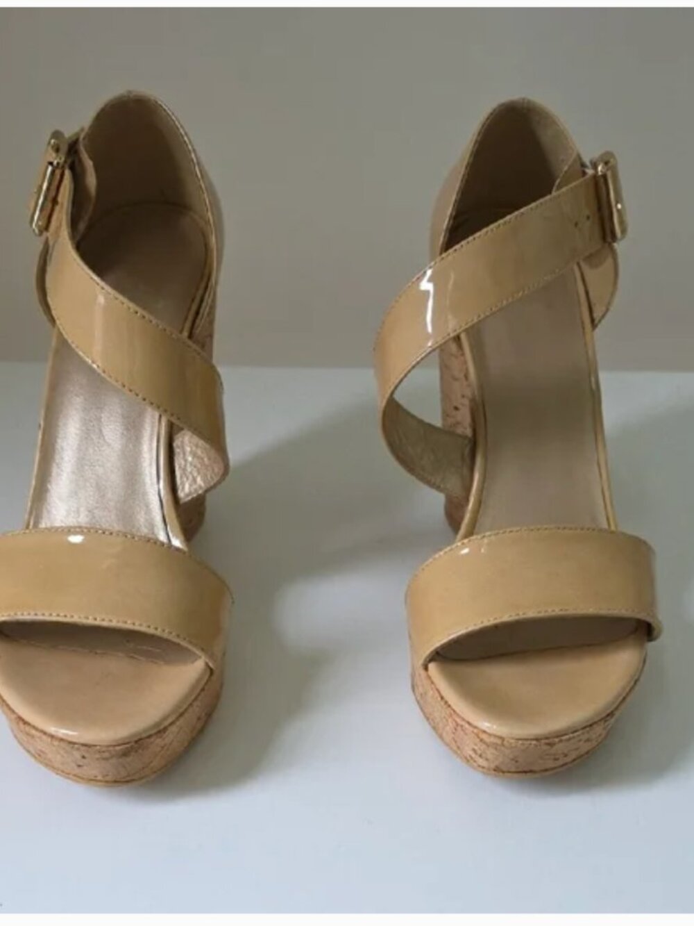 Stuart Weitzman Tan Wedge Sandals. Size 8.5 Medium. LIKE NEW